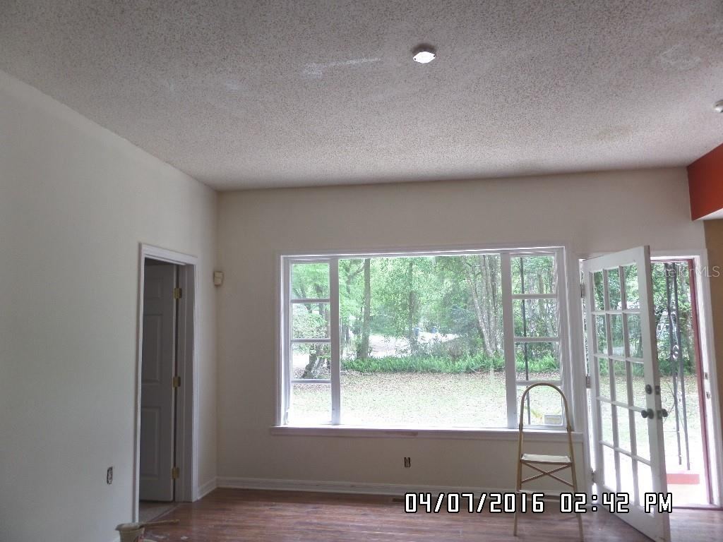 Photo 2 of 247 W Minnesota Ave, Orange City, FL 32763