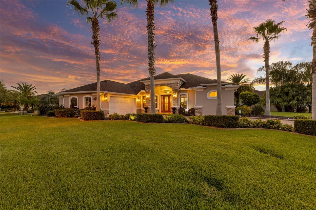 Photo 3 of 574 Luna Bella Ln, New Smyrna Beach, FL 32168
