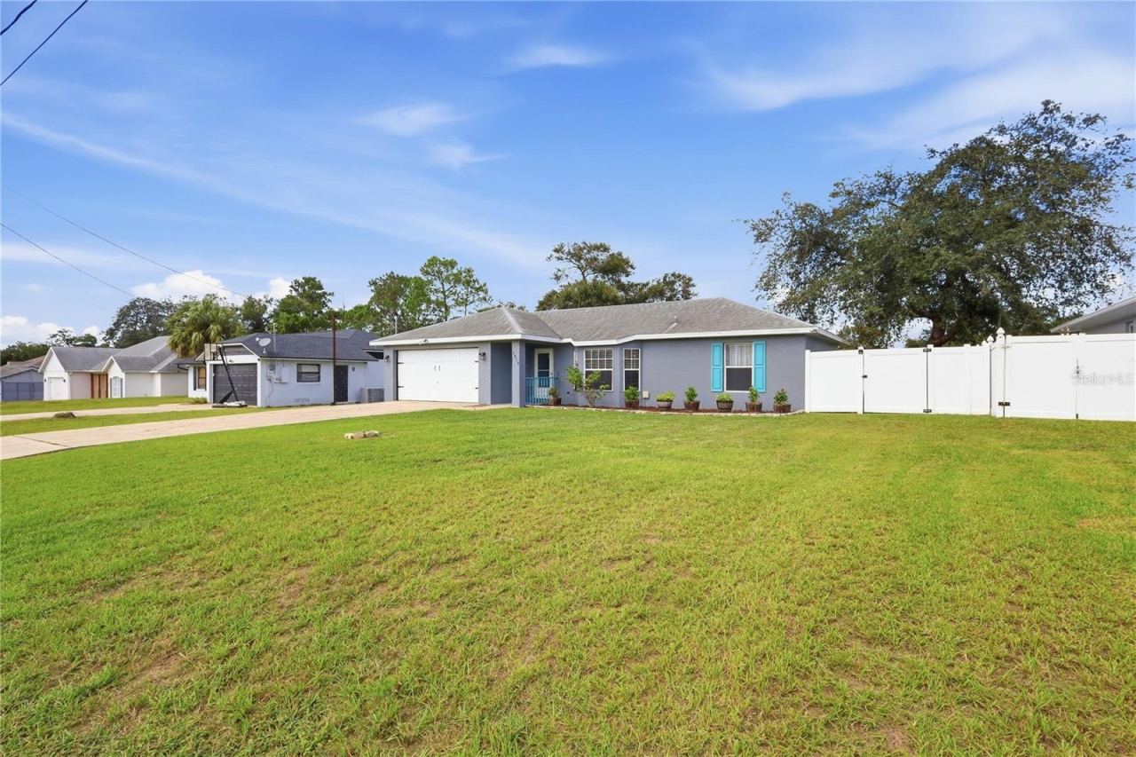 Photo 3 of 1313 Herndon Ave, Deltona, FL 32725