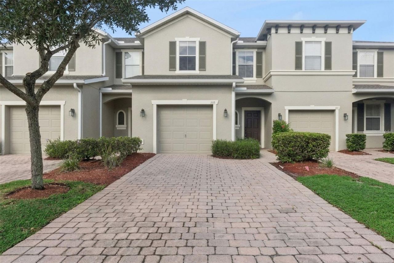 Photo 2 of 209 Aston Grande Dr, Daytona Beach, FL 32124