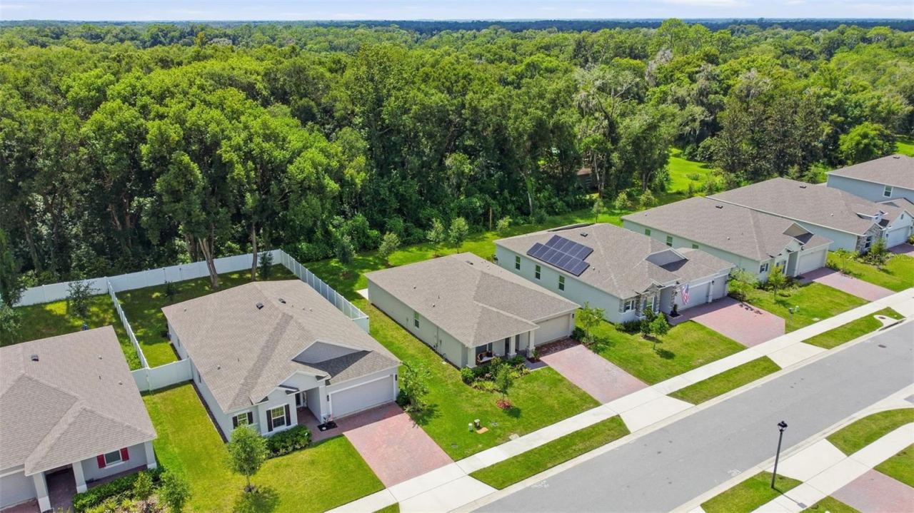 Photo 3 of 1656 Andover Ridge Dr, Deland, FL 32720