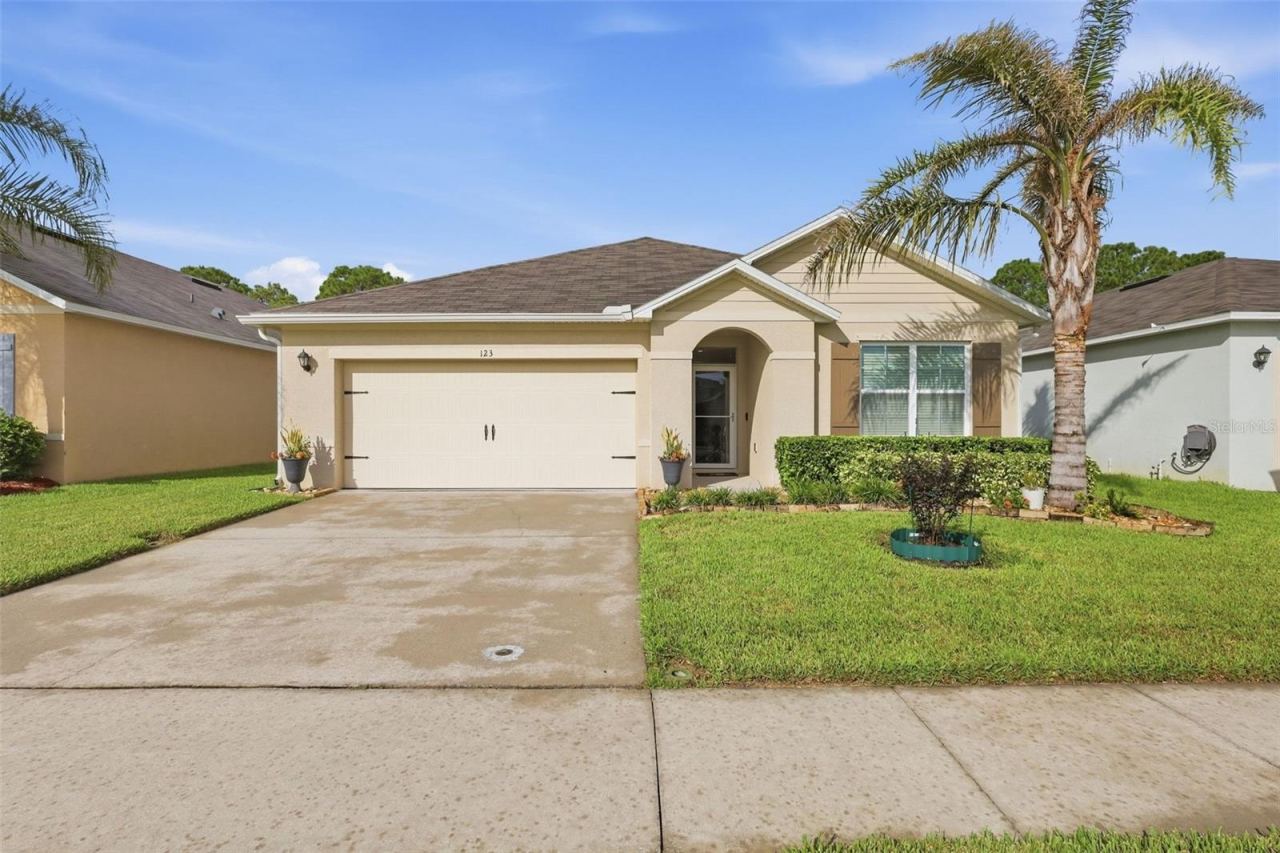 Photo 2 of 123 Old Mill Pond Rd, Edgewater, FL 32141