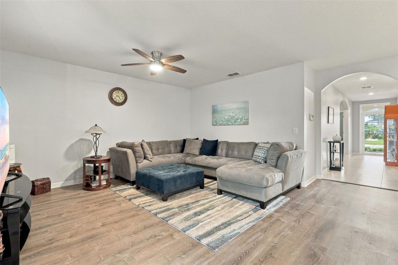 Photo 4 of 123 Old Mill Pond Rd, Edgewater, FL 32141
