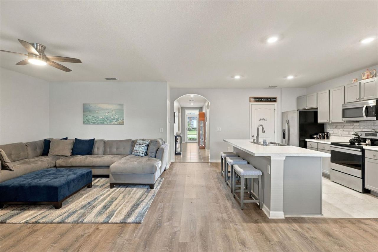 Photo 5 of 123 Old Mill Pond Rd, Edgewater, FL 32141