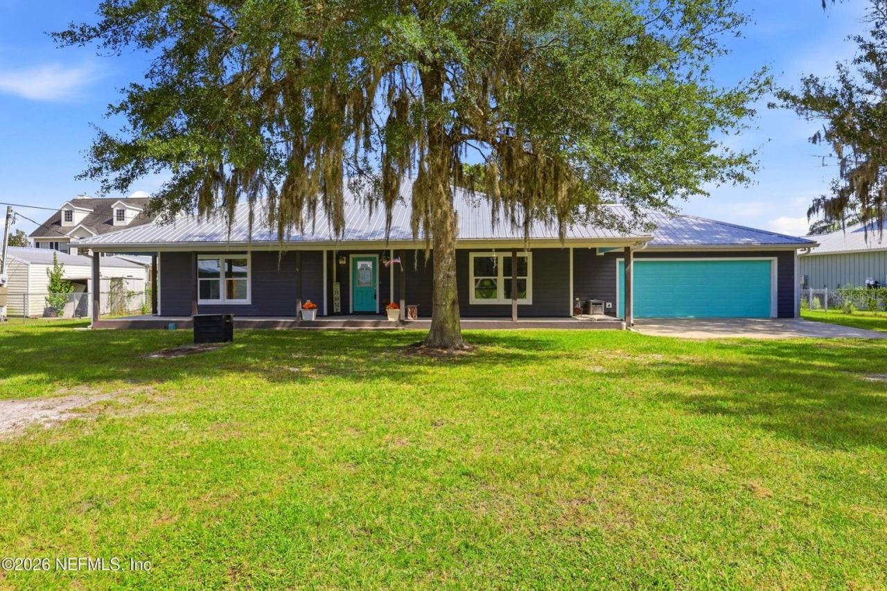 Photo 2 of 424 Cedar Creek Rd, Palatka, FL 32177
