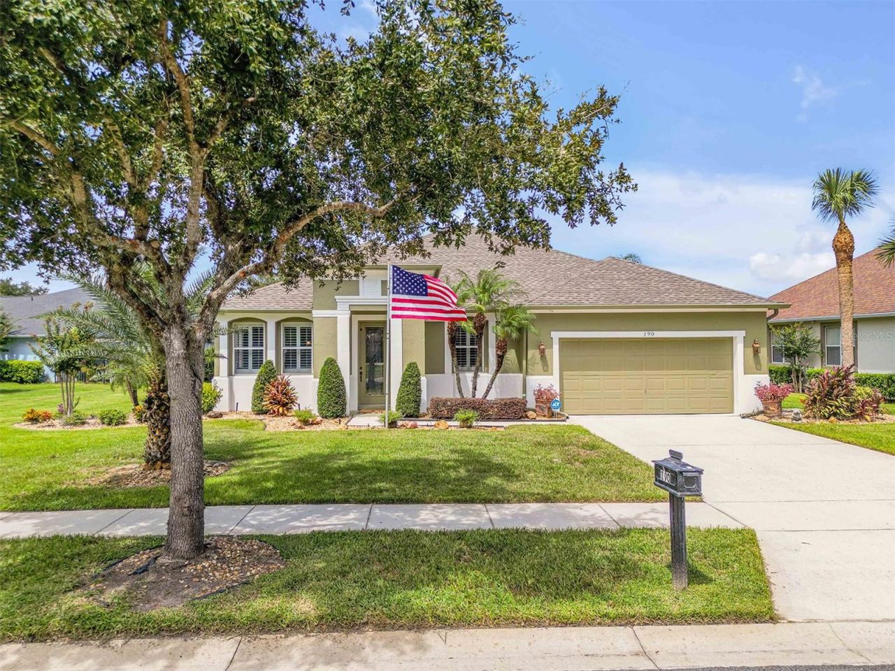 Photo 2 of 190 Ekana Cir, Daytona Beach, FL 32124