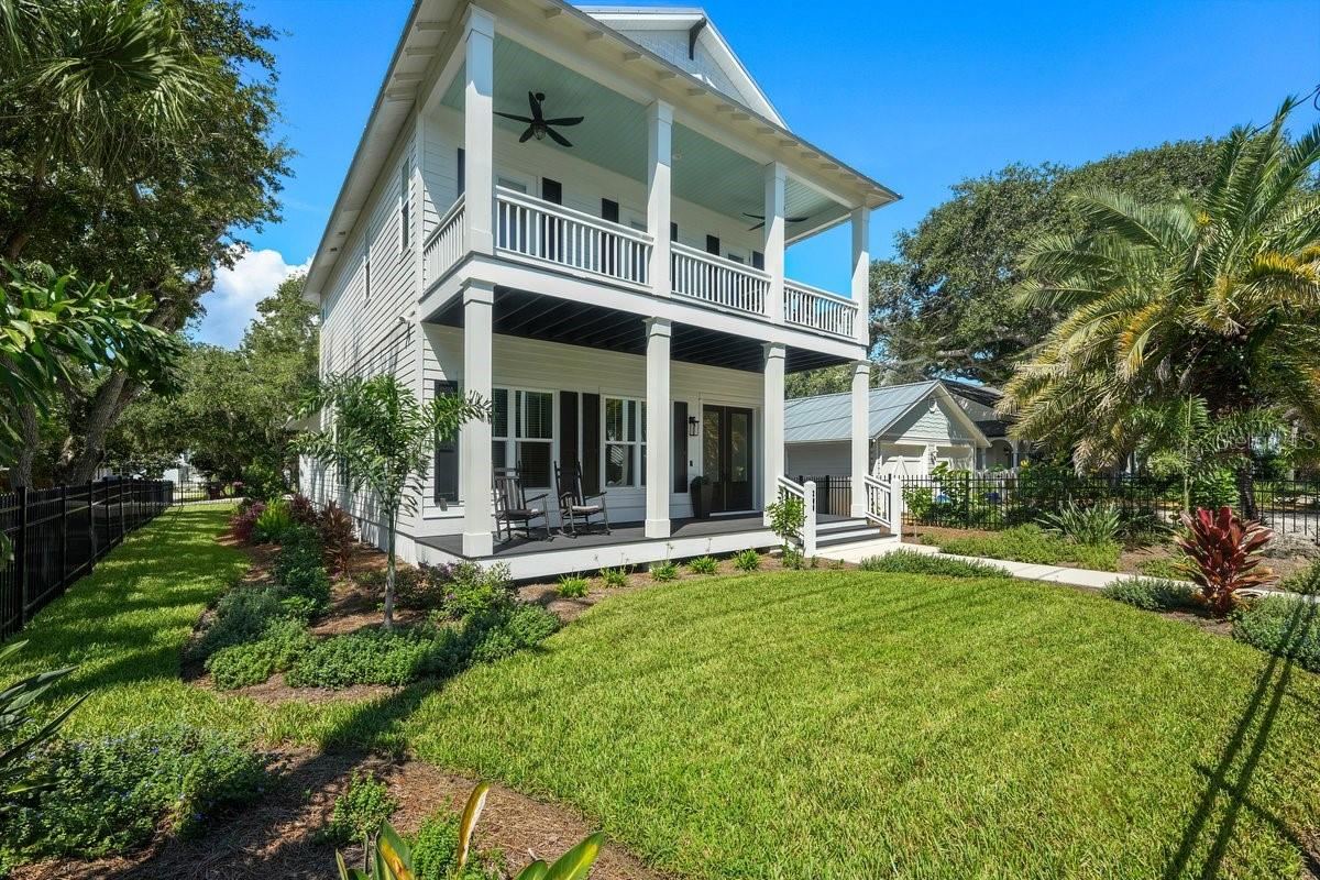 Photo 2 of 200 N Peninsula Ave, New Smyrna Beach, FL 32169