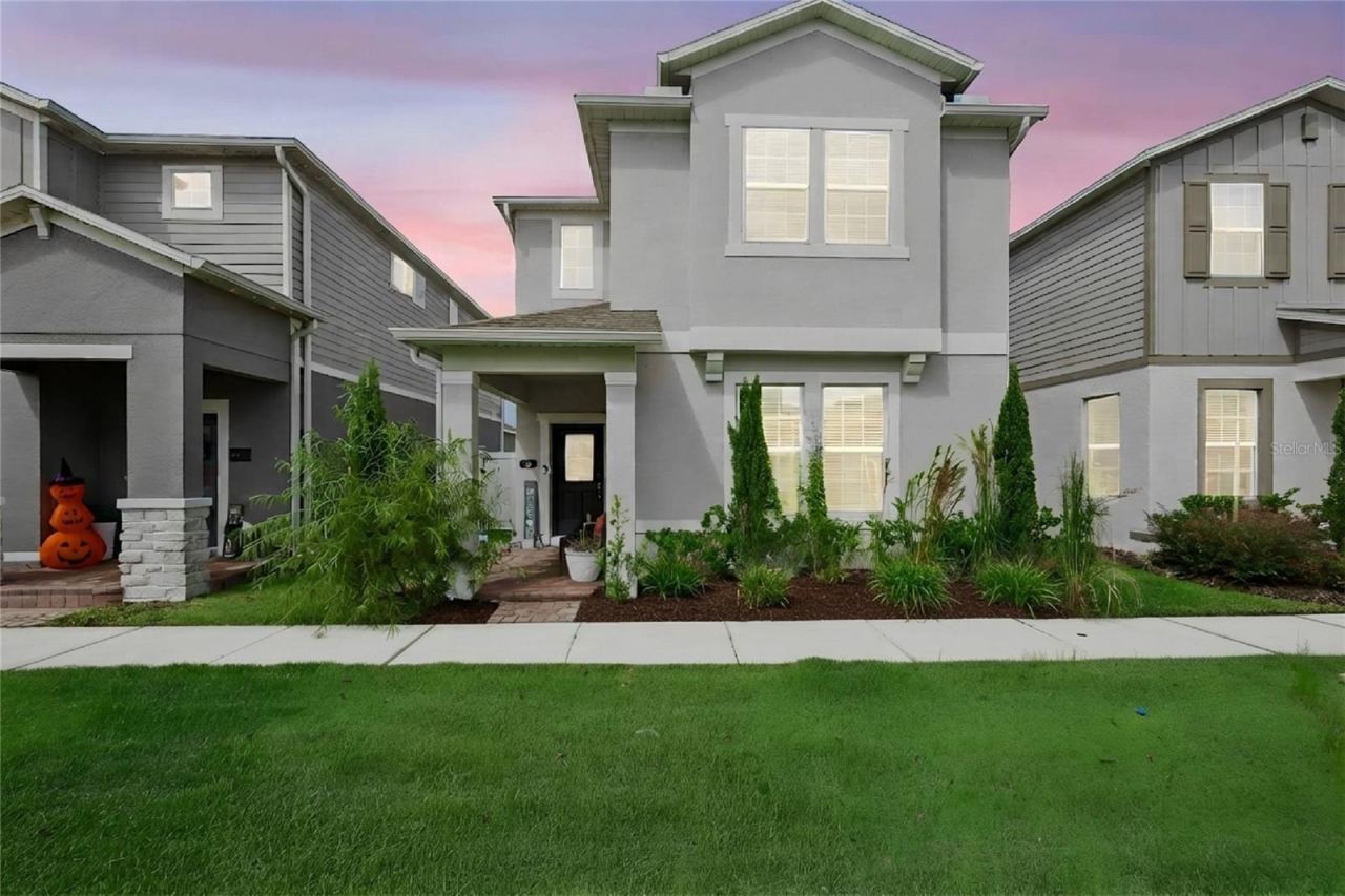 613 Cheval Ln, Debary