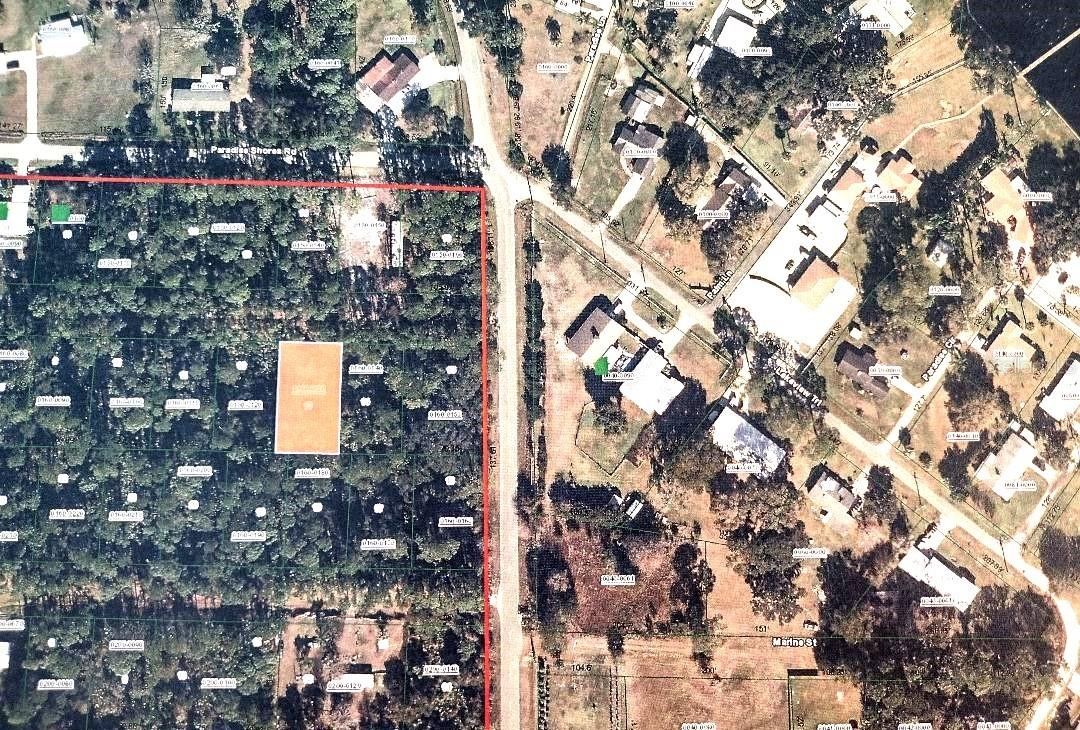 Photo 3 of 105 Hanselman Ave, Crescent City, FL 32112