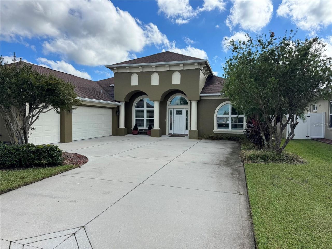 3466 Tesoro Cir, New Smyrna Beach, FL 32168