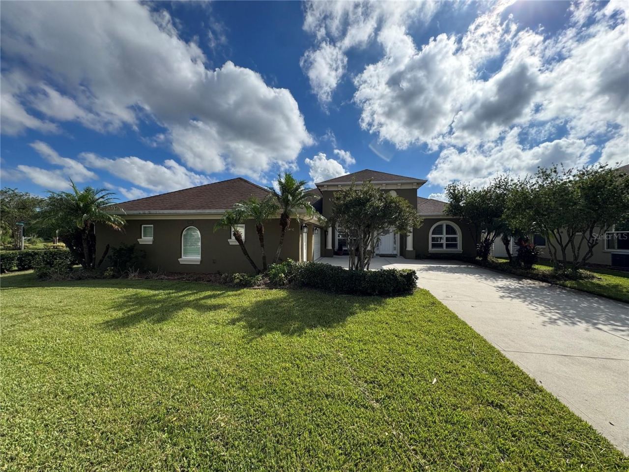 Photo 2 of 3466 Tesoro Cir, New Smyrna Beach, FL 32168