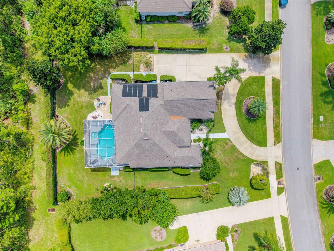 Photo 3 of 1031 Hampstead Ln, Ormond Beach, FL 32174