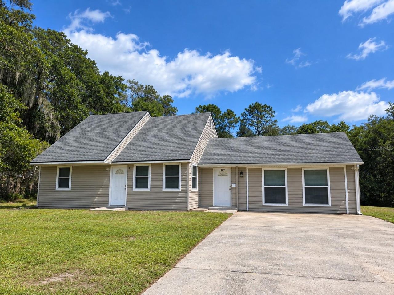 769 Grant Ave, Deland, FL 32724