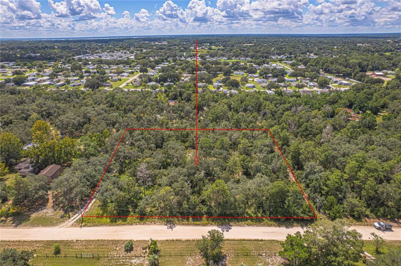 285 Shady Ln, Orange City, FL 32763