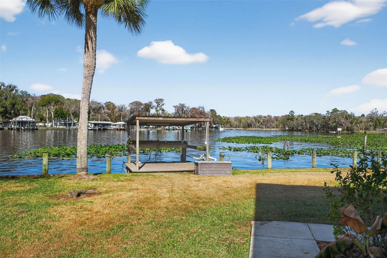 Photo 3 of 1640 Juno Trl #102a, Astor, FL 32102