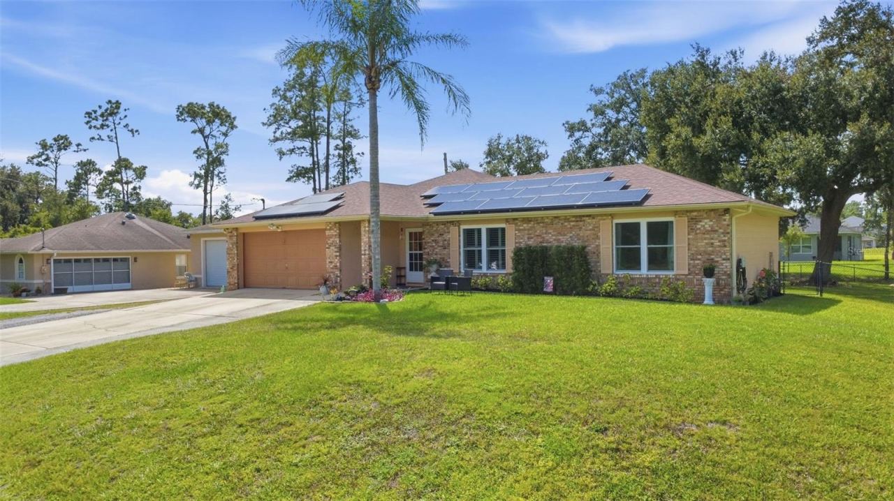 Photo 2 of 2188 8th Ave, Deland, FL 32724
