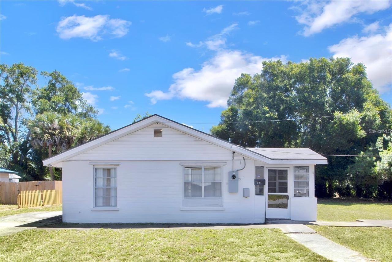841 Vernon St, Daytona Beach