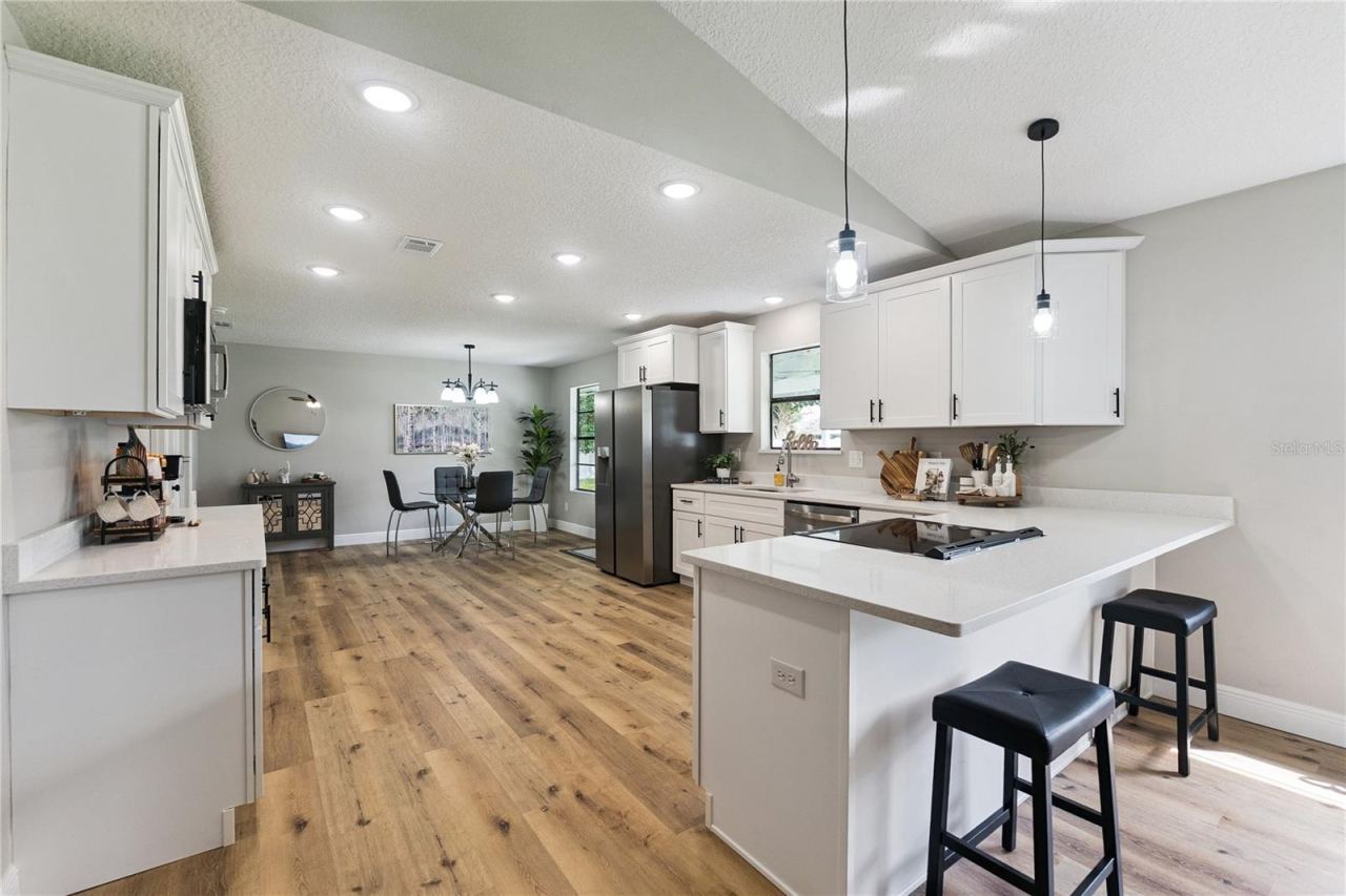 Photo 3 of 3211 Travelers Palm Dr, Edgewater, FL 32141