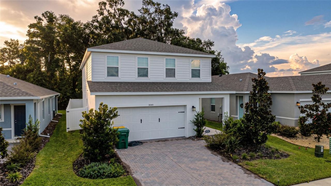 3049 Ruby Falls Dr, Deland, FL 32724