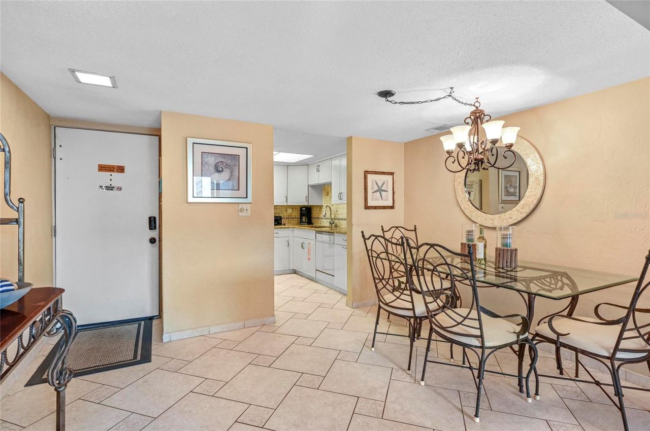 Photo 3 of 4175 S Atlantic Ave #204, New Smyrna Beach, FL 32169