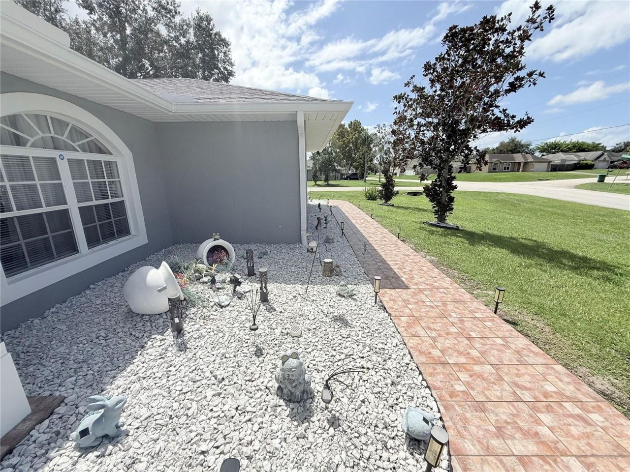 Photo 3 of 973 Radford Dr, Deltona, FL 32738