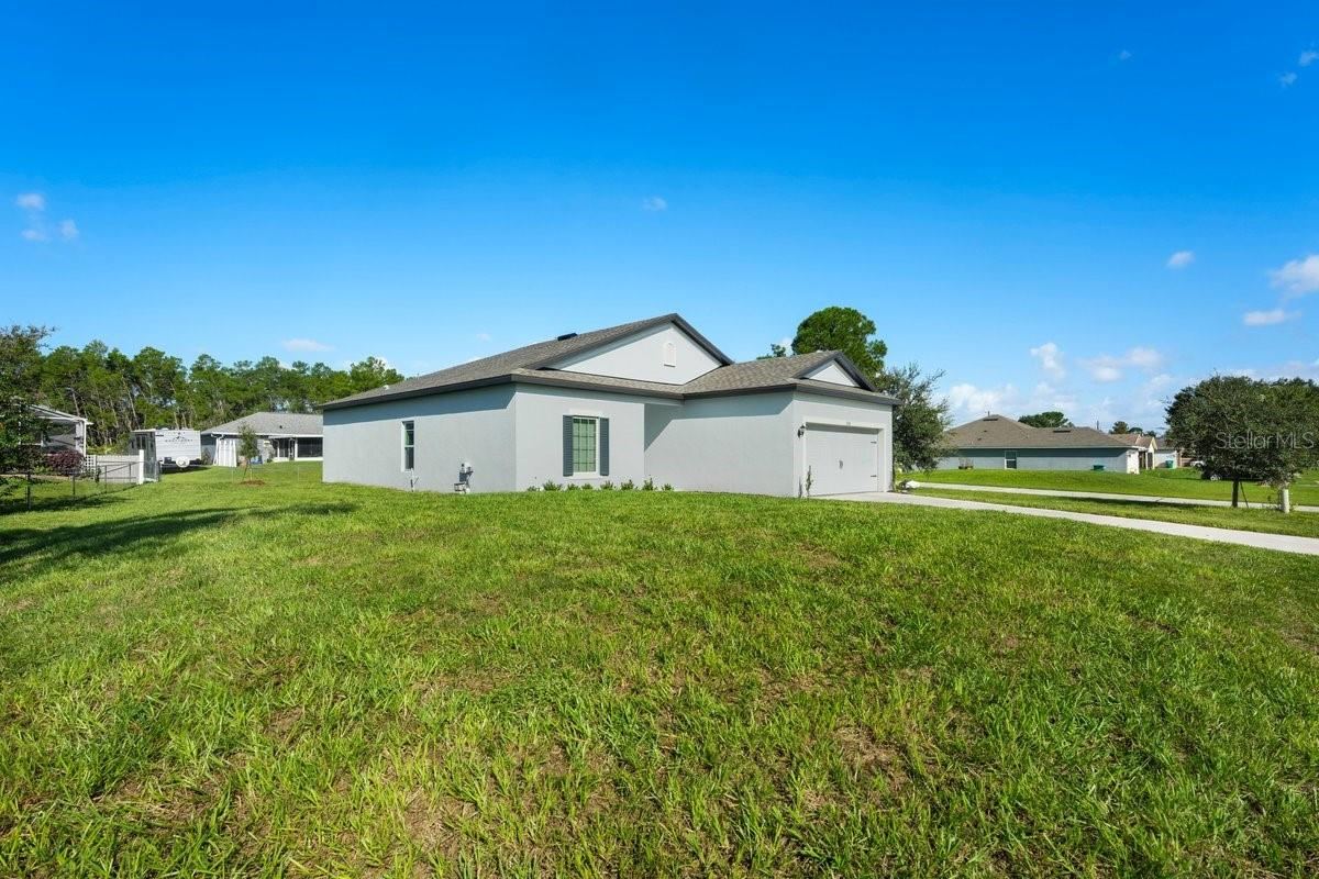Photo 3 of 1768 Courtland Blvd, Deltona, FL 32738