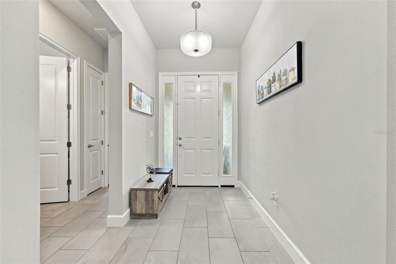 Photo 3 of 401 Nottinghill St, Ormond Beach, FL 32174