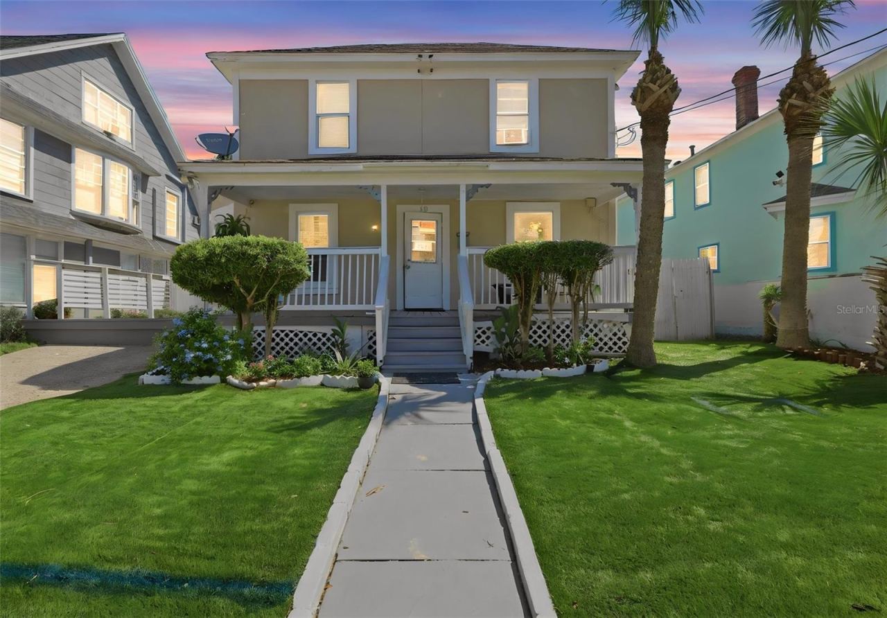 Photo 2 of 13 S Oleander Ave, Daytona Beach, FL 32118