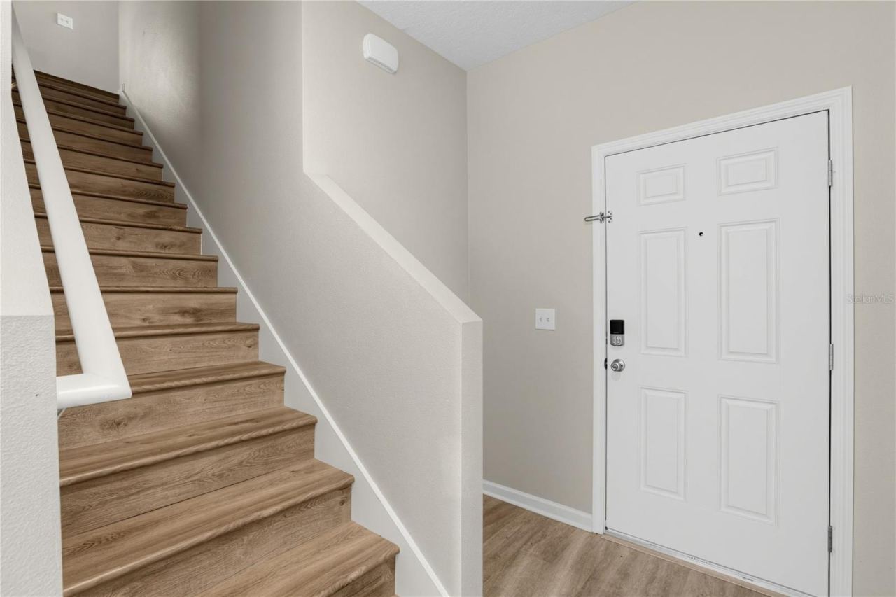 Photo 3 of 1033 Cades Cove Way, Deland, FL 32720