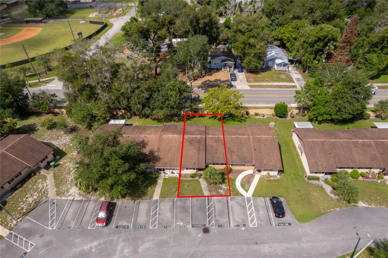 Photo 3 of 6 Villa Villar Ct #60, Deland, FL 32724