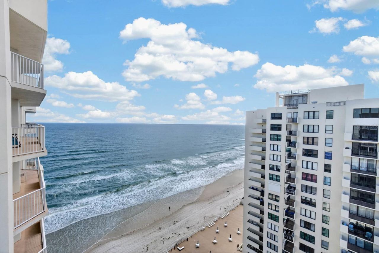 Photo 2 of 2937 S Atlantic Ave #2009, Daytona Beach Shores, FL 32118