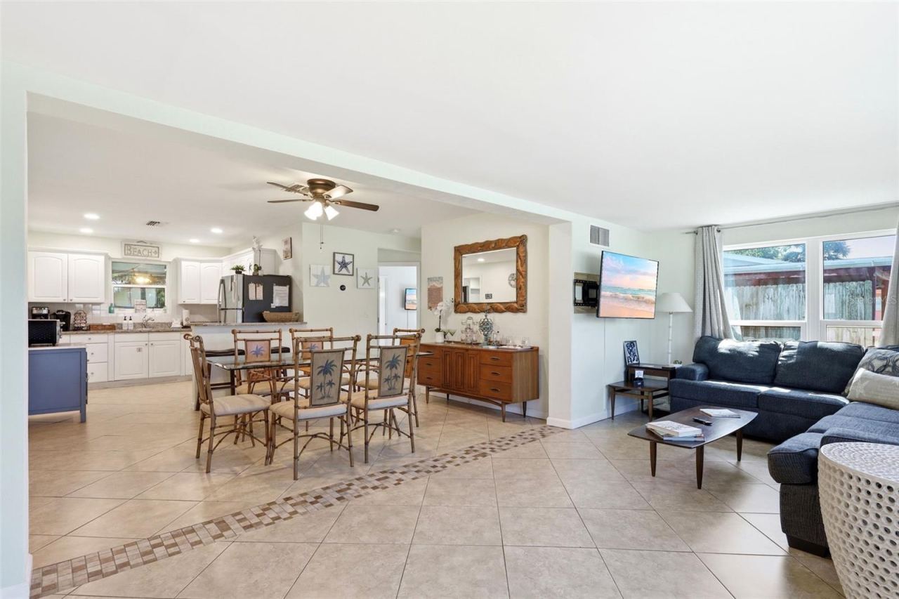 Photo 3 of 159 Laurie Dr, Ormond Beach, FL 32176