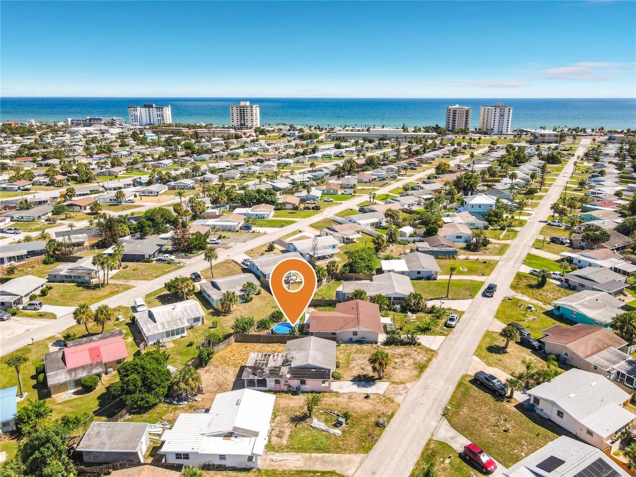 Photo 2 of 47 Palm Dr, Ormond Beach, FL 32176