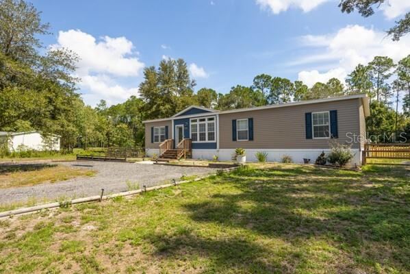 1225 Hazelnut St, Bunnell