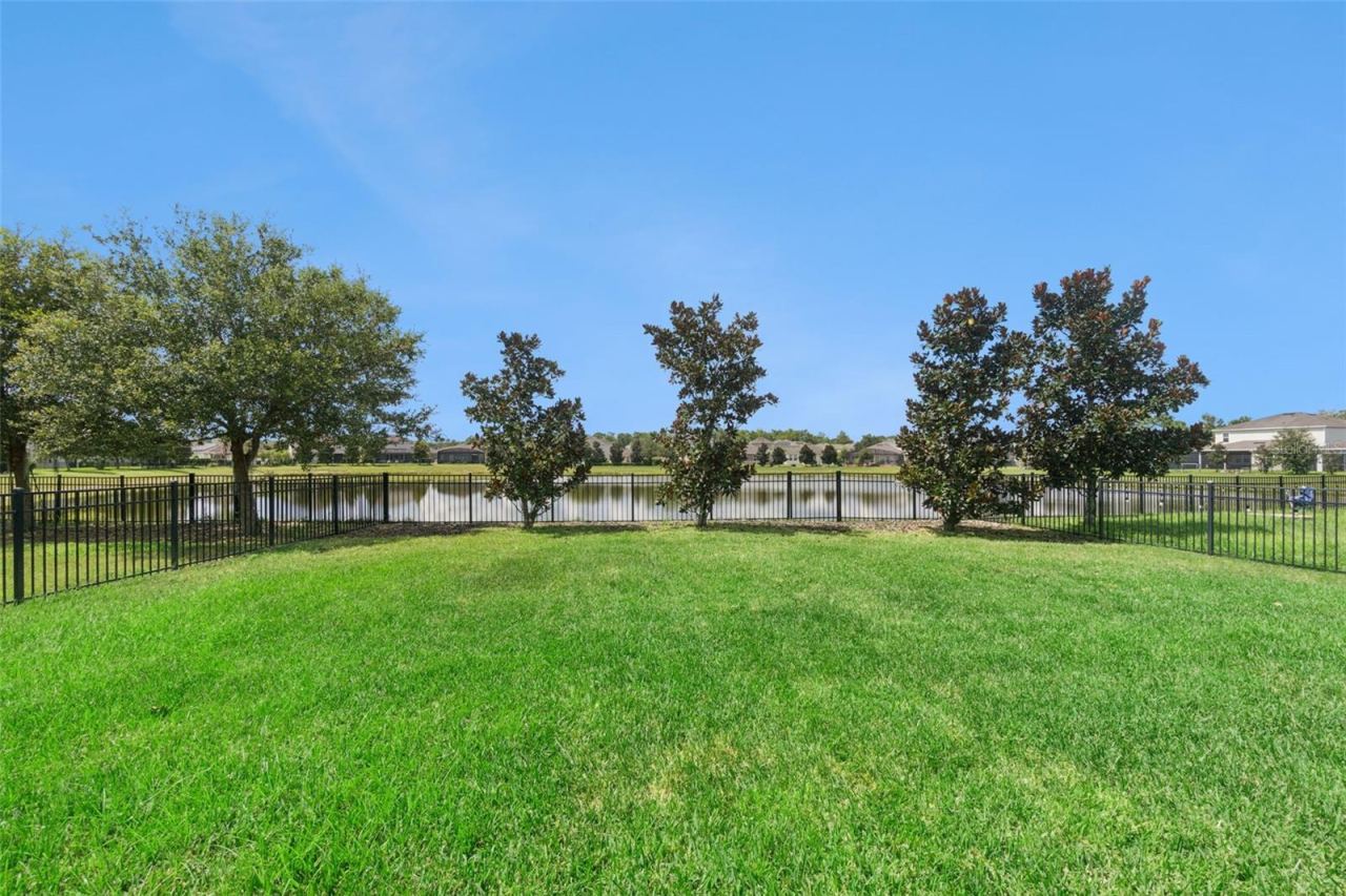 Photo 3 of 1622 Chelsea Manor Cir, Deland, FL 32724