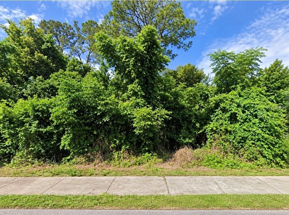 249 Angeles Rd, Debary, FL 32713