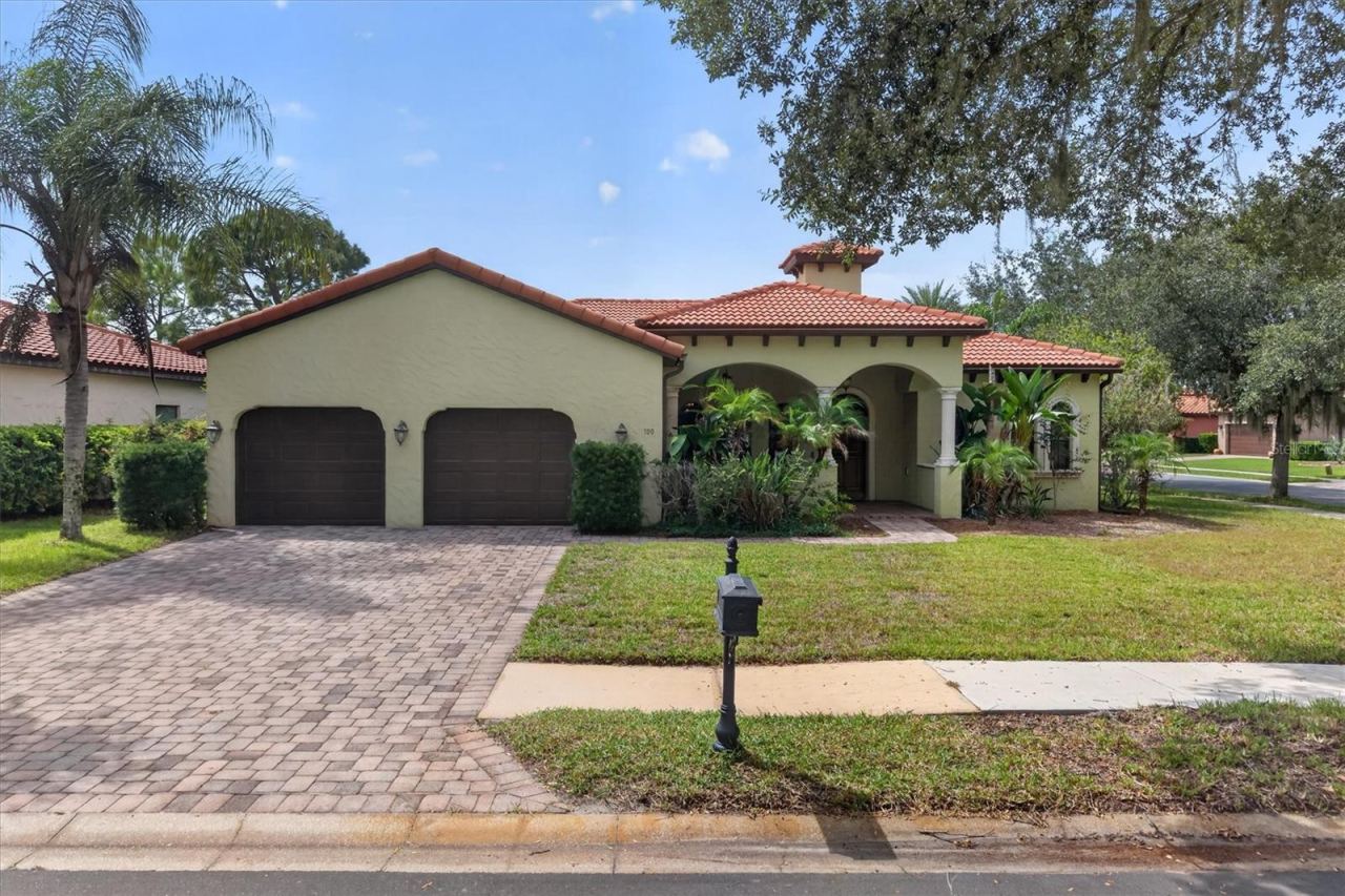 Photo 3 of 100 Via Rosa Ct, Debary, FL 32713