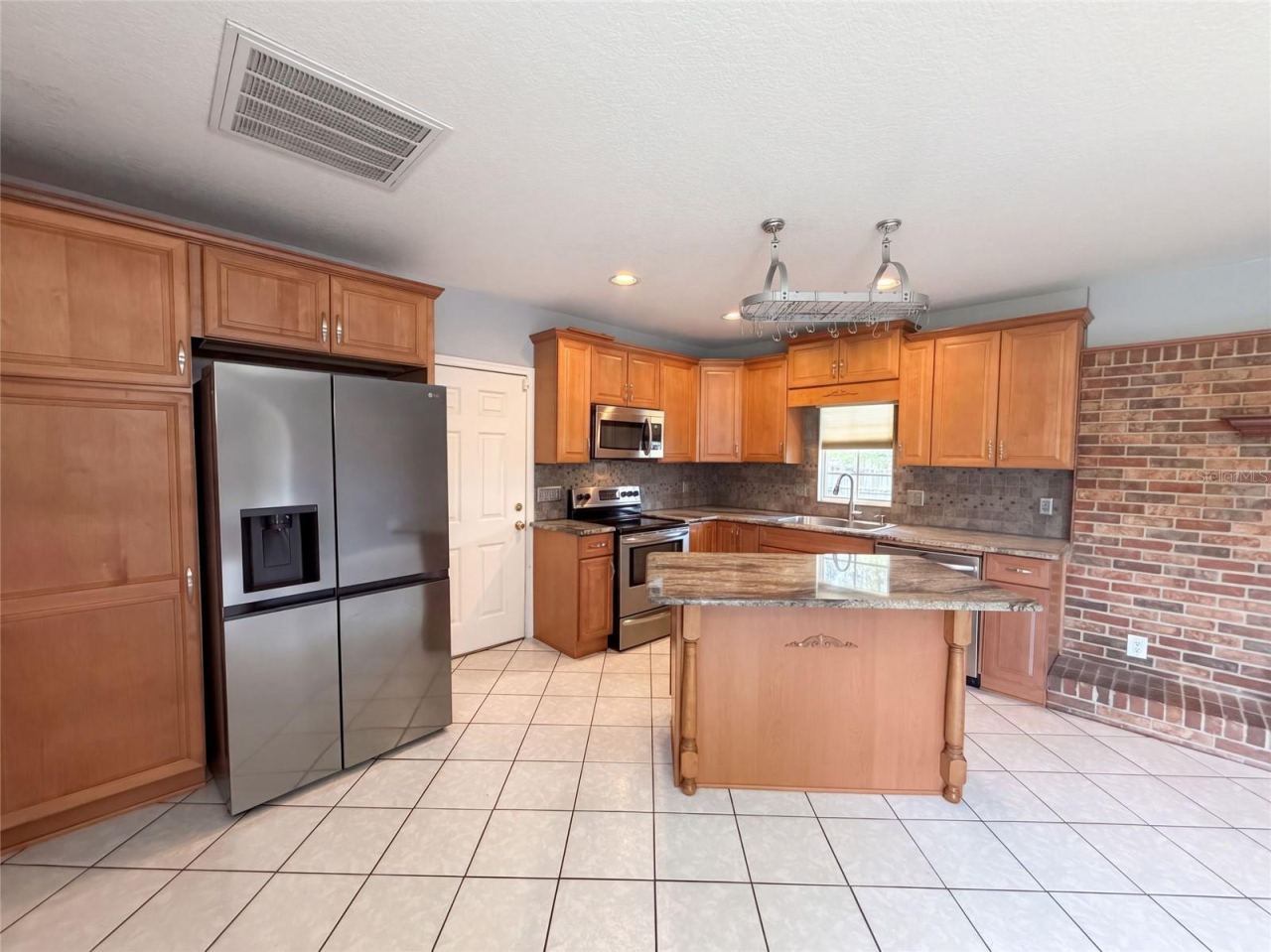 Photo 2 of 1881 Old Daytona Rd, Deland, FL 32724