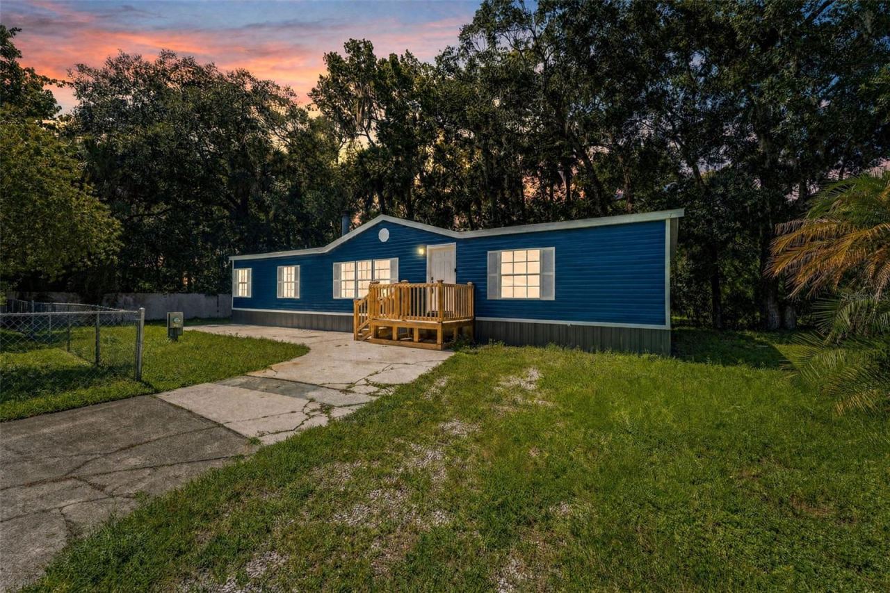 Photo 2 of 2087 Porto Blvd, New Smyrna Beach, FL 32168