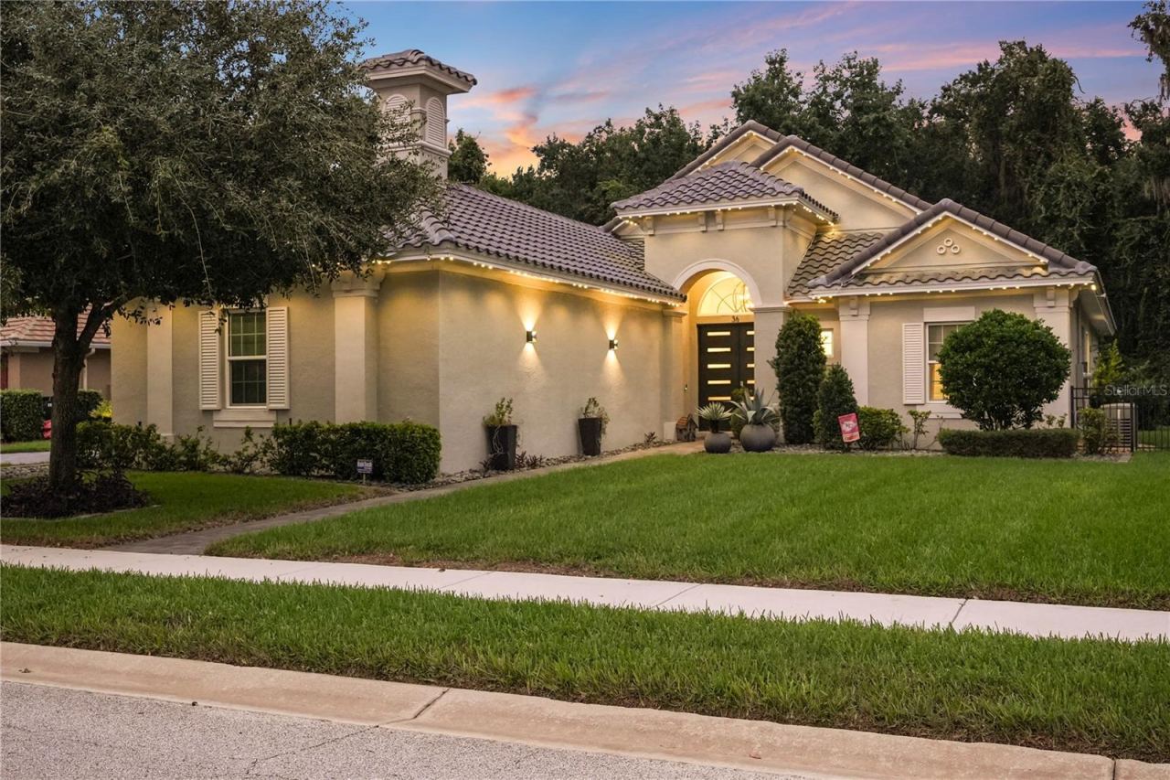 Photo 2 of 36 New Water Oak Dr, Palm Coast, FL 32137