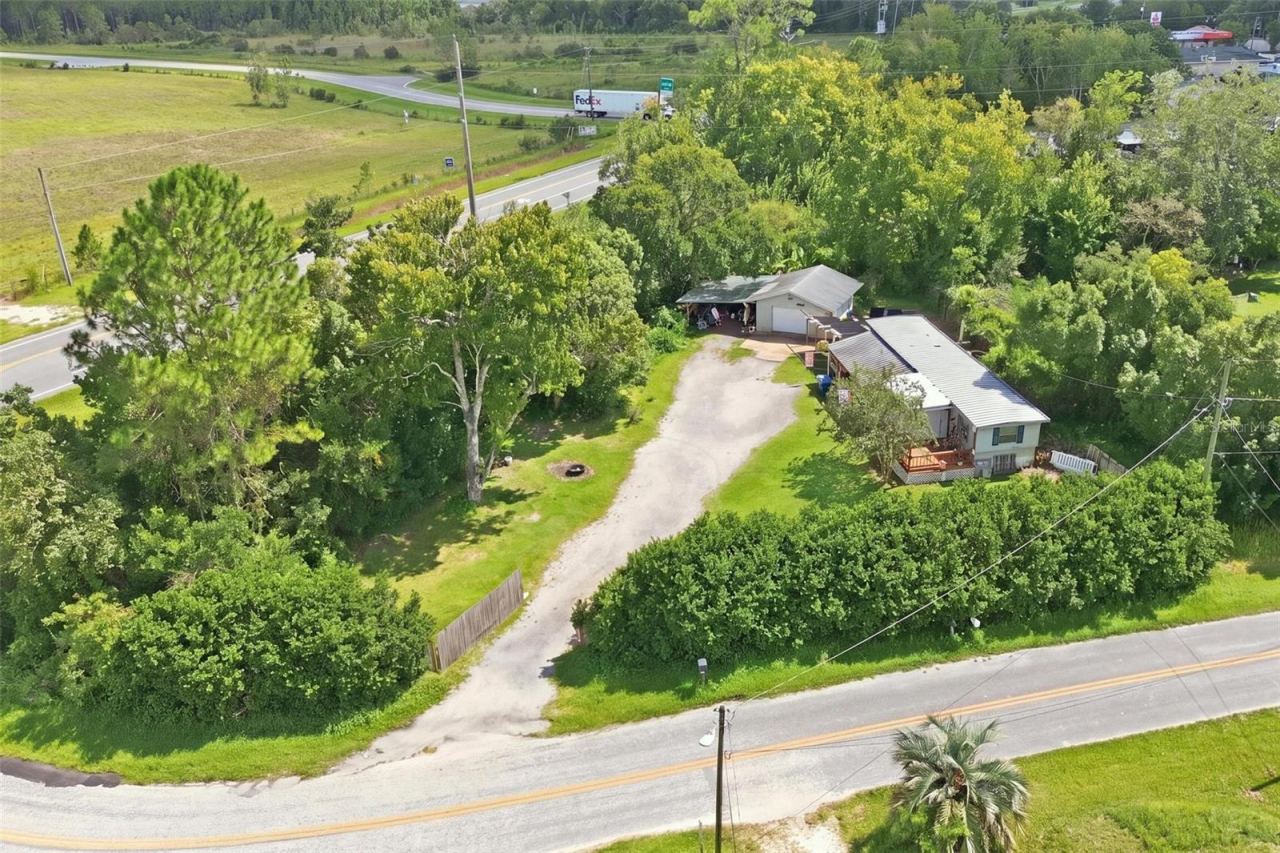498 King Charles Cir, Deland