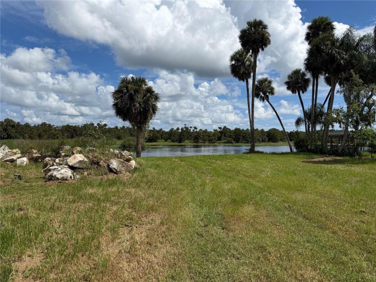 Photo 3 of 1041 Lemon Bluff Rd, Osteen, FL 32764