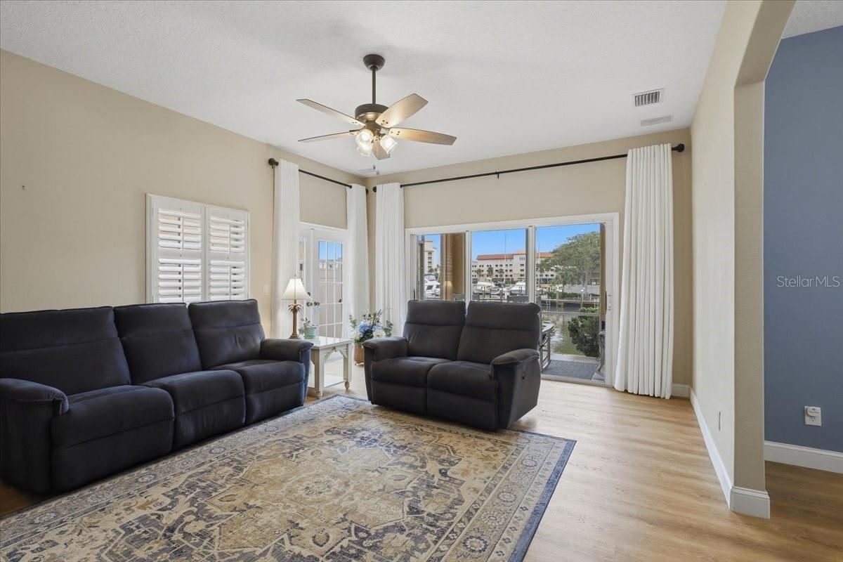 Photo 3 of 2 Marina Point Pl, Palm Coast, FL 32137
