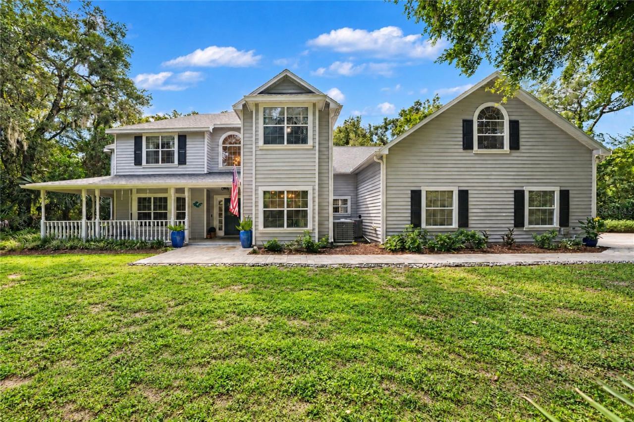 Photo 2 of 649 Charmagne Ln, Port Orange, FL 32127
