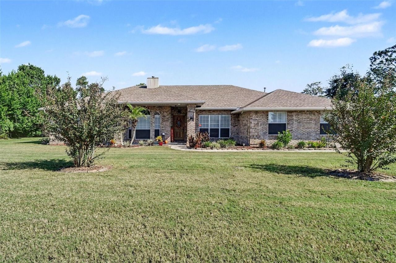 2090 Lakebreeze Way, Deltona