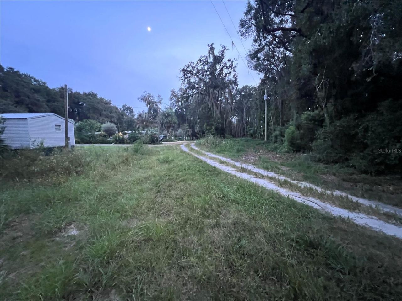 Photo 3 of 112 & 114 Grove Dr, Crescent City, FL 32112