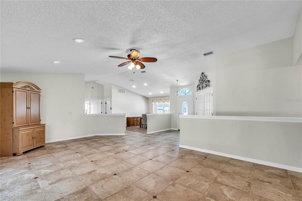 Photo 3 of 6158 Half Moon Dr, Port Orange, FL 32127