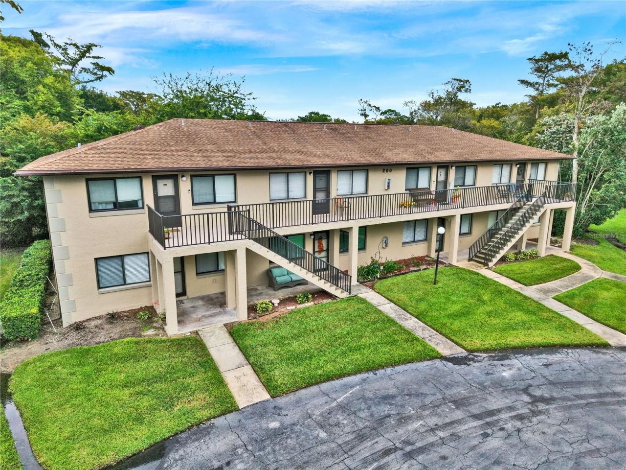 1601 Big Tree Rd #203, Daytona Beach