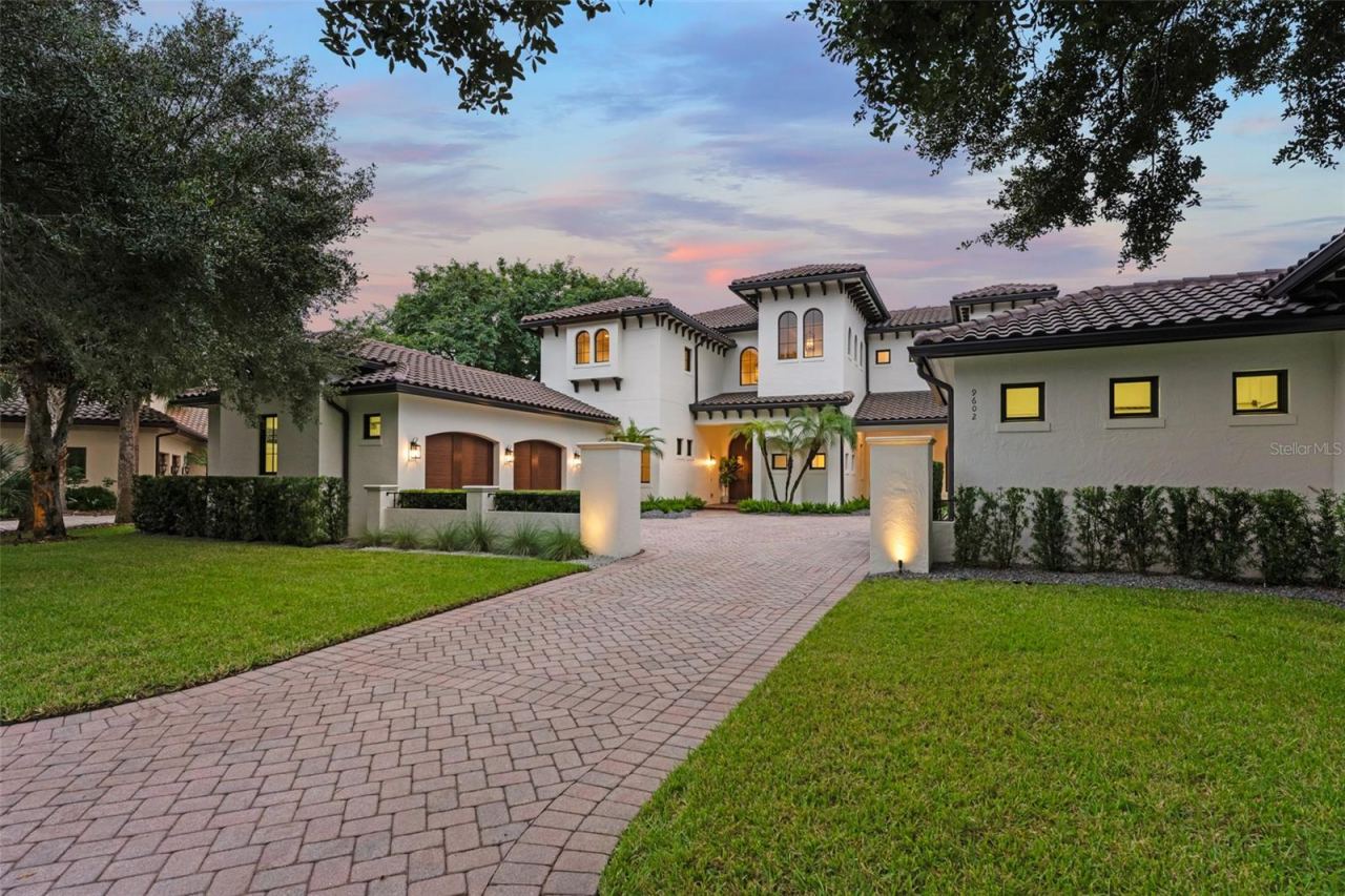 9602 Sloane St, Orlando