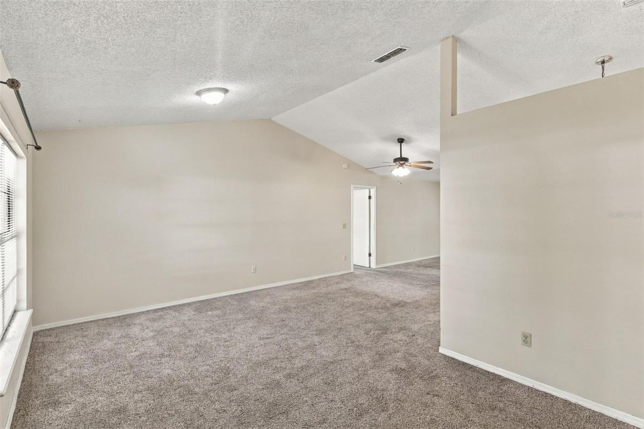 Photo 3 of 1249 Howland Blvd, Deltona, FL 32738